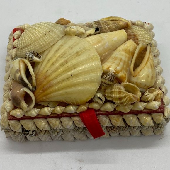 Vintage 1950 Seashell Trinket Box Jewelry Box Red